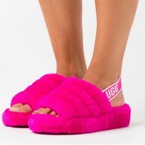 UGG Slippers- Fluff Yeah